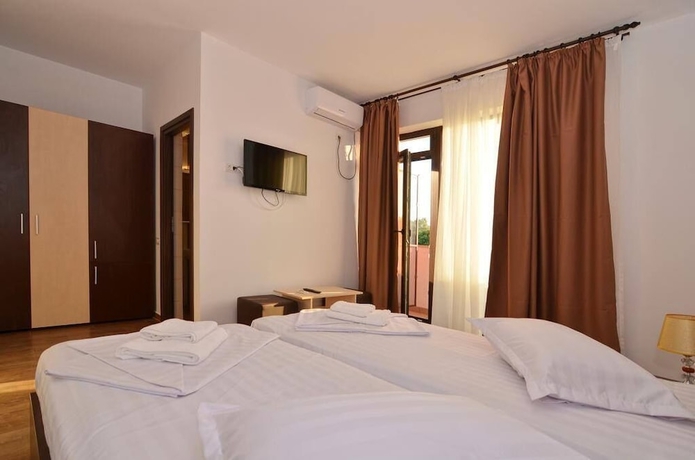 Imagen de la habitación del Hotel SUMMER REST, Mamaia-Sat. Foto 7