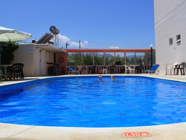 Imagen de la piscina del Hotel SUN AMMOUDARA HOTEL. Foto 16