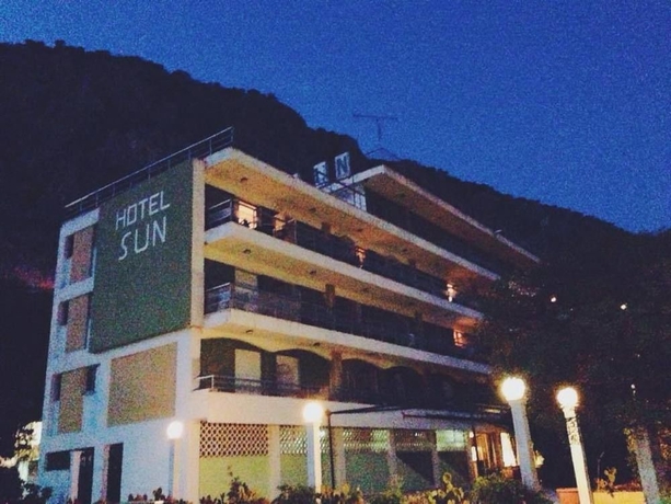 Imagen general del Hotel SUN KINETA Beach Front. Foto 2