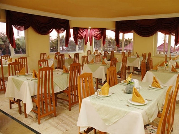 Imagen general del Hotel SUNFIRE BEACH. Foto 5