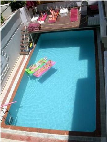 Imagen general del Hotel SUNRISE APART. Foto 10