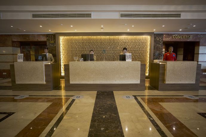 Imagen de los interiores del Hotel SUNRISE Alex Avenue. Foto 10