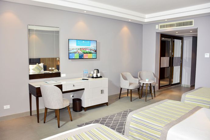 Imagen de la habitación del Hotel SUNRISE Diamond Beach Resort. Foto 10