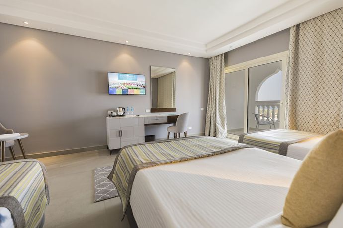 Imagen de la habitación del Hotel SUNRISE Diamond Beach Resort. Foto 17