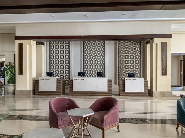 Imagen de los interiores del Hotel SUNRISE Diamond Beach Resort -Grand Select. Foto 19