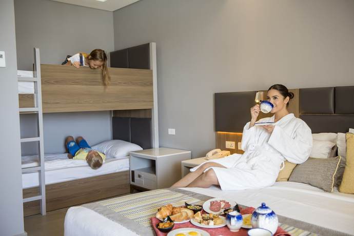 Imagen de la habitación del Hotel SUNRISE Diamond Beach Resort -Grand Select. Foto 14