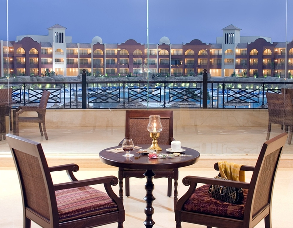 Imagen de los interiores del Hotel SUNRISE TIRANA AQUA PARK. Foto 6