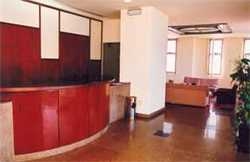 Imagen de los interiores del Hotel SUNSET DRIVE - PROTEL. Foto 3