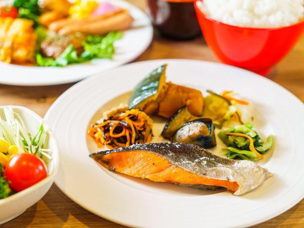 Imagen del bar/restaurante del Hotel SUPER HOTEL PREMIER OSAKA HOMMACHI. Foto 4