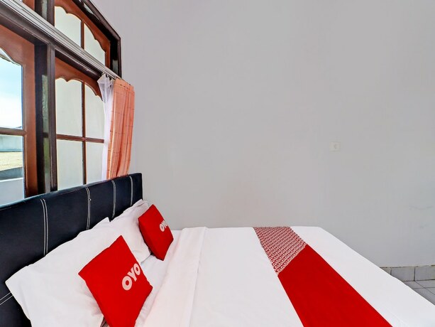 Imagen general del Hotel SUPER OYO 1356 Gusti Residence. Foto 10