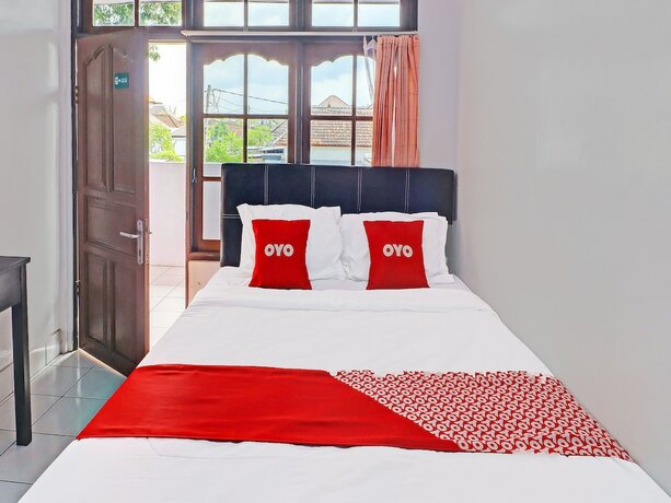 Imagen general del Hotel SUPER OYO 1356 Gusti Residence. Foto 11