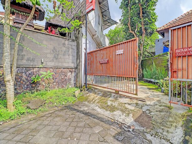 Imagen general del Hotel SUPER OYO 1356 Gusti Residence. Foto 17