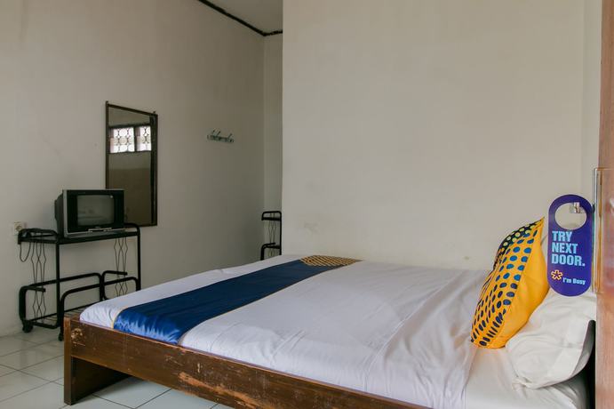 Imagen de la habitación del Hotel SUPER OYO 1707 Mustika Widyasari. Foto 7