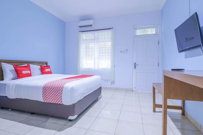 Imagen de la habitación del Hotel SUPER OYO 1755 De\'balcon Accomodation Near Ngurah Rai Airport. Foto 9