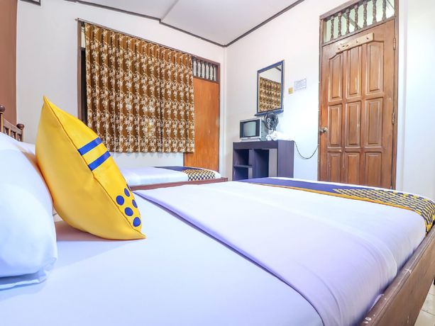 Imagen de la habitación del Hotel SUPER OYO 1927 Candra Adigraha. Foto 8