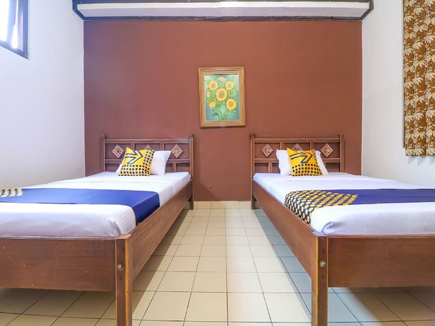Imagen de la habitación del Hotel SUPER OYO 1927 Candra Adigraha. Foto 14