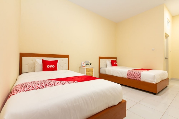 Imagen de la habitación del Hotel SUPER OYO 2008 Sellinas Family Residence Syariah. Foto 3