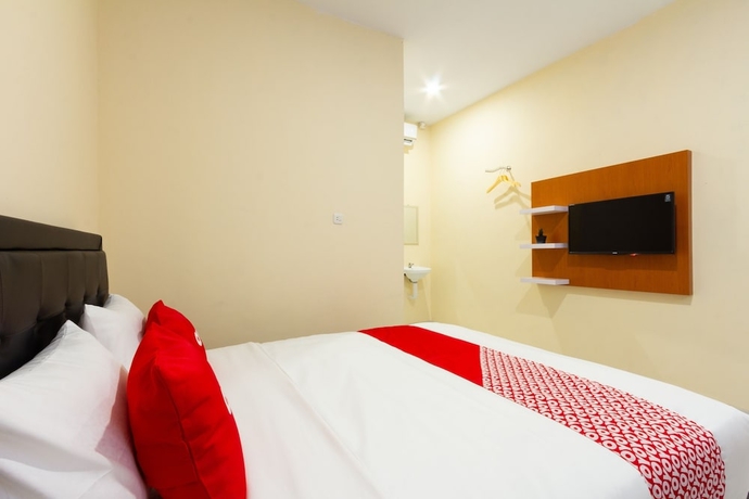 Imagen de la habitación del Hotel SUPER OYO 2008 Sellinas Family Residence Syariah. Foto 11