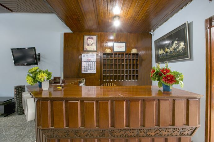 Imagen de los interiores del Hotel SUPER OYO 2320 Charvita. Foto 19