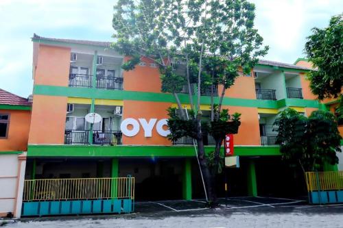 Imagen general del Hotel SUPER OYO 338 Guest House Omah Manahan Syariah. Foto 5