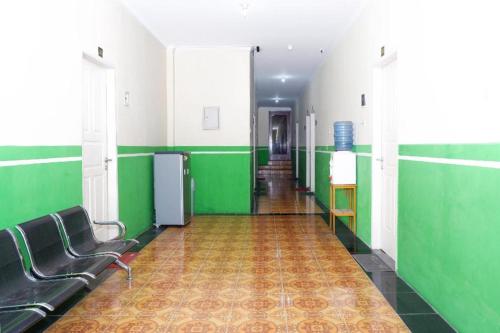 Imagen general del Hotel SUPER OYO 338 Guest House Omah Manahan Syariah. Foto 8