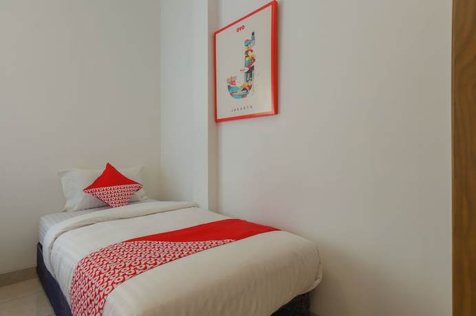 Imagen de la habitación del Hotel SUPER OYO 866 Idola Residence. Foto 14