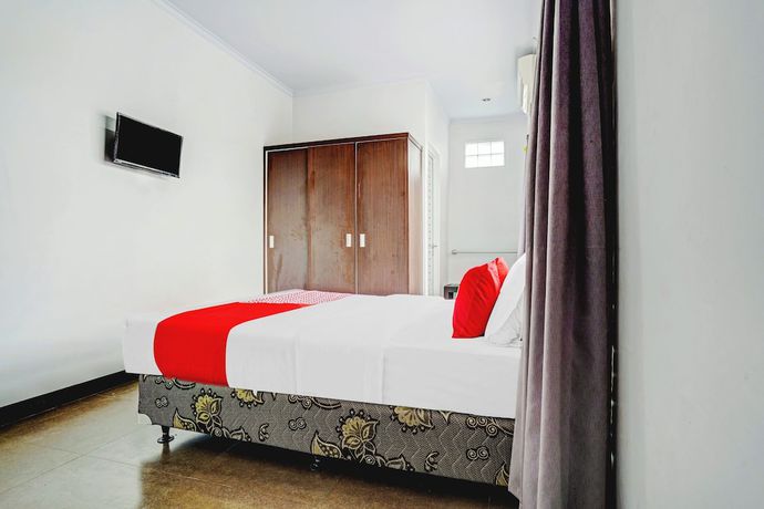 Imagen de la habitación del Hotel SUPER OYO 90324 Si Jalak Guest House. Foto 17