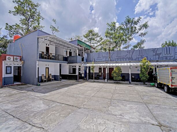 Imagen general del Hotel SUPER OYO 90405 Penginapan Sasti Kuningan. Foto 1