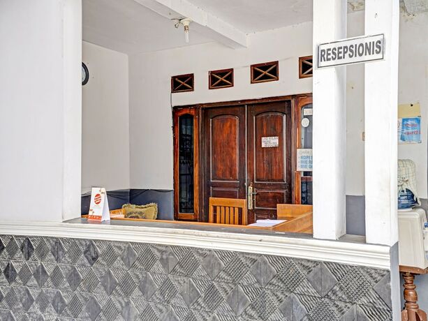 Imagen general del Hotel SUPER OYO 90405 Penginapan Sasti Kuningan. Foto 12
