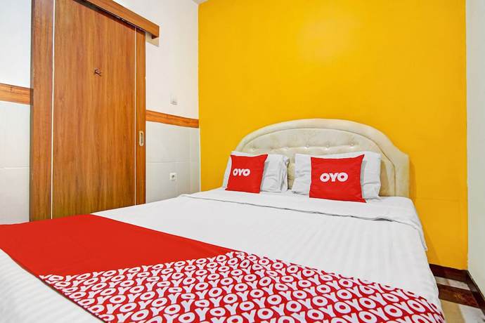 Imagen de la habitación del Hotel SUPER OYO 90422 Mall Of Indonesia. Foto 8