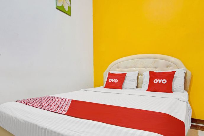 Imagen de la habitación del Hotel SUPER OYO 90422 Mall Of Indonesia. Foto 10