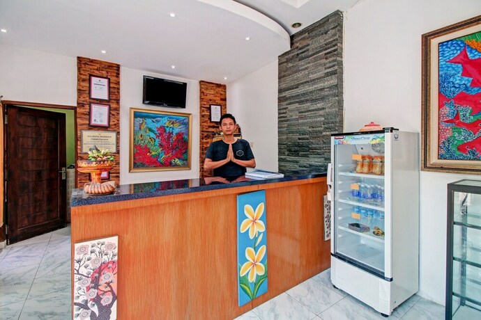 Imagen general del Hotel SUPER OYO 90672 Adhya Guest House Lombok. Foto 10
