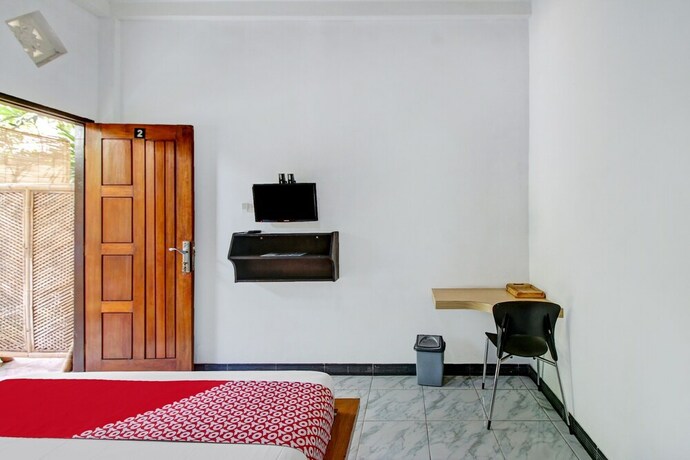 Imagen general del Hotel SUPER OYO 90672 Adhya Guest House Lombok. Foto 12