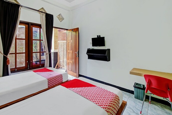 Imagen general del Hotel SUPER OYO 90672 Adhya Guest House Lombok. Foto 15