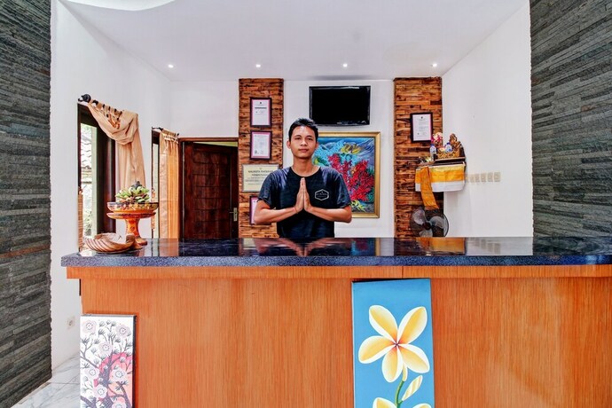 Imagen general del Hotel SUPER OYO 90672 Adhya Guest House Lombok. Foto 16