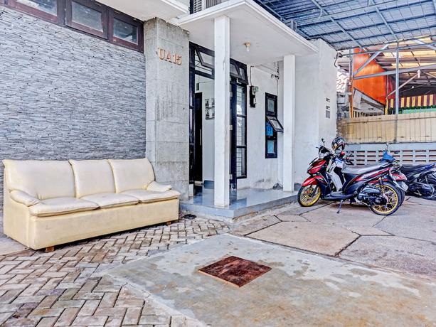Imagen de los interiores del Hotel SUPER OYO 90689 Lily House. Foto 15