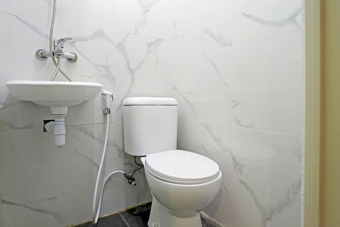 Imagen general del Hotel SUPER OYO 90848 Jandb Rooms Bekasi. Foto 5