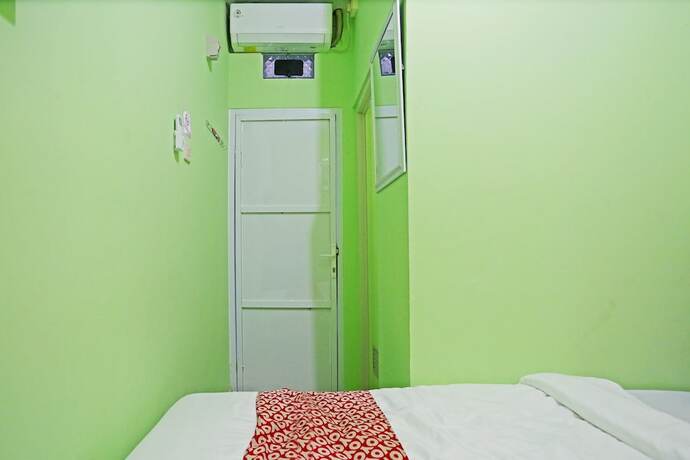 Imagen general del Hotel SUPER OYO 90848 Jandb Rooms Bekasi. Foto 6