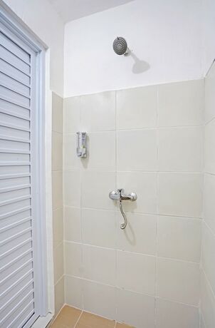 Imagen general del Hotel SUPER OYO 91618 Nawangwulan. Foto 2