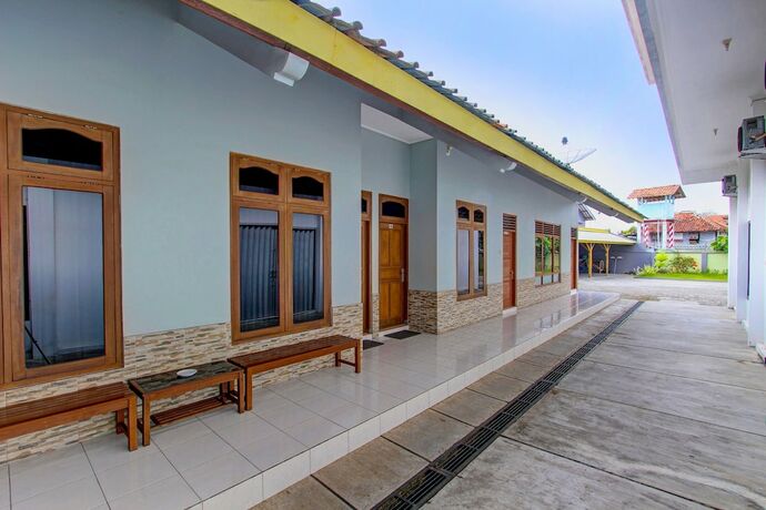 Imagen general del Hotel SUPER OYO 91748 Wisma Pkpri Purworejo. Foto 7