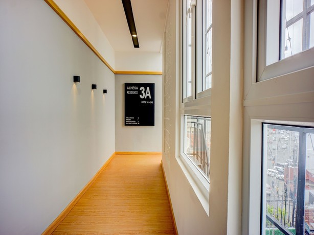 Imagen de los interiores del Hotel SUPER OYO 93064 Alhesa Residence. Foto 18