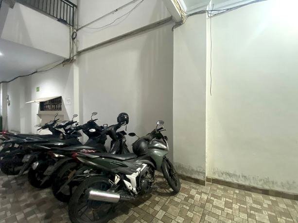 Imagen de los interiores del Hotel SUPER OYO 93287 Pioneer Pasar Baru. Foto 9