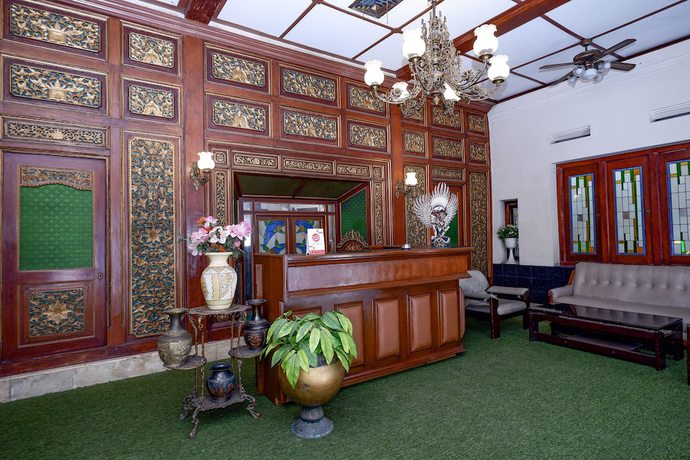Imagen de los interiores del Hotel SUPER OYO Capital O 1644 Griya Kencana. Foto 14