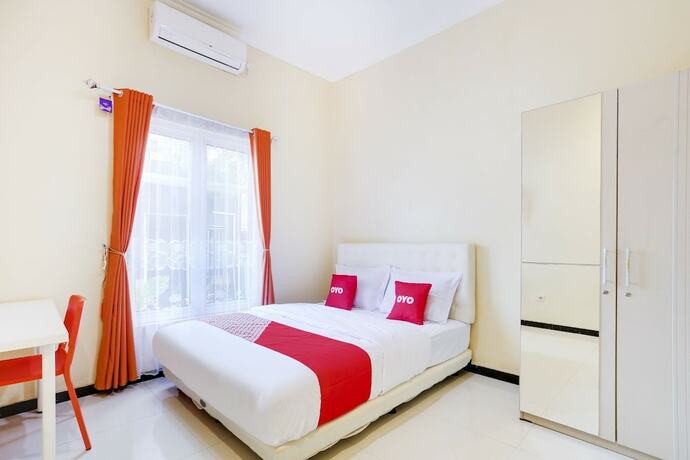 Imagen de la habitación del Hotel SUPER OYO Capital O 3971 Griya Loka Syariah 1 Sampangan. Foto 13