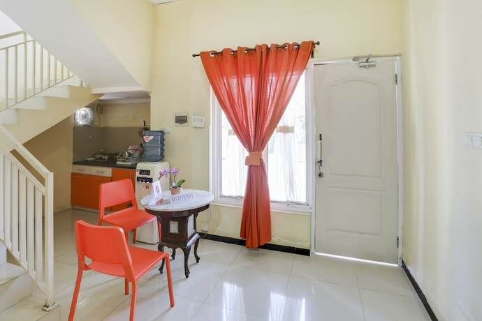 Imagen general del Hotel SUPER OYO Capital O 3971 Griya Loka Syariah 1 Sampangan. Foto 2