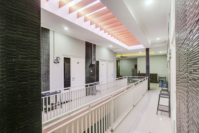 Imagen general del Hotel SUPER OYO Capital O 3971 Griya Loka Syariah 1 Sampangan. Foto 9