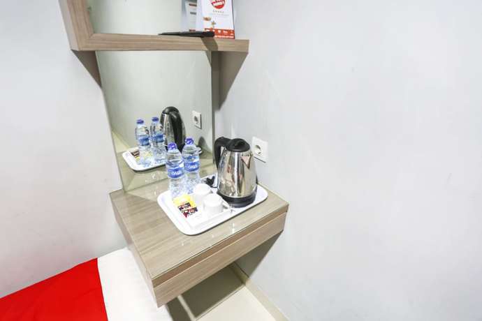 Imagen de la habitación del Hotel SUPER OYO Capital O 90056 Wisma Kebon Kacang 9. Foto 10