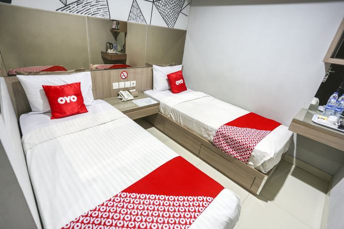 Imagen de la habitación del Hotel SUPER OYO Capital O 90056 Wisma Kebon Kacang 9. Foto 11