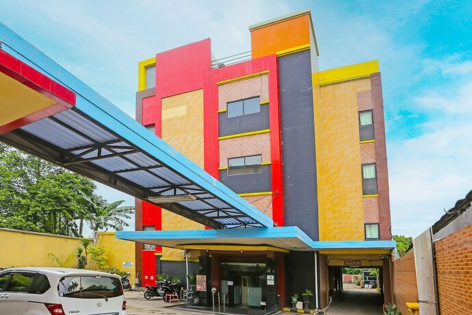 Imagen general del Hotel SUPER OYO Capital O 92676 Sion Holiday. Foto 10