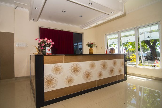 Imagen de los interiores del Hotel SUPER OYO Collection O 1401 Maya. Foto 16